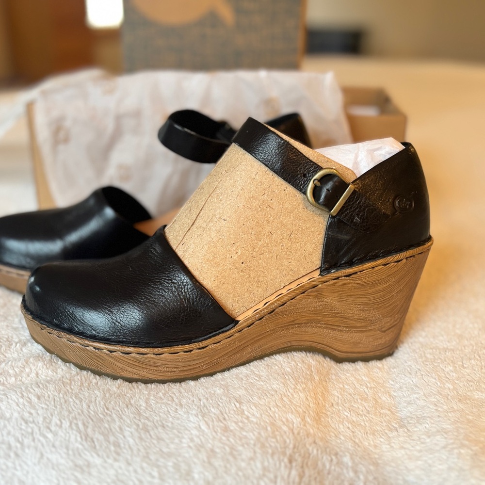 Born Nellie leather Mary Jane Wedge